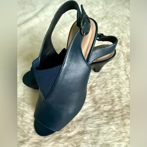 Alfani Women's Leather Peep Toe Casual Ankle Strap shoes in New Navy 8.5